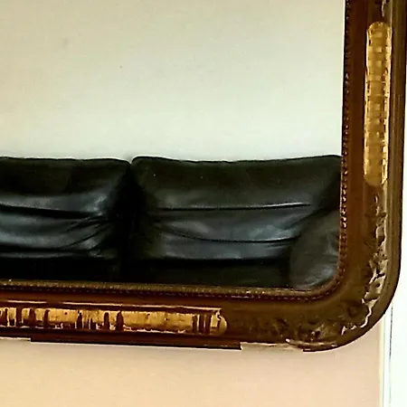 The Trivial Appartement *